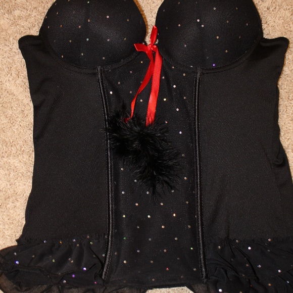 Intimates - Picture 3 of 5